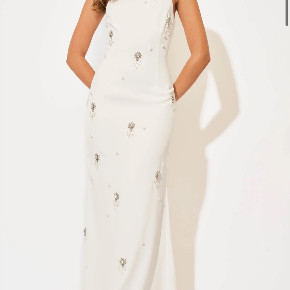 Chic White Embellished Maxi Dress